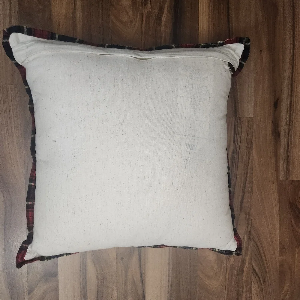 Pier 1 Christmas Embroidered Birds Red Plaid Cardinals 16.5-inch Throw Pillow